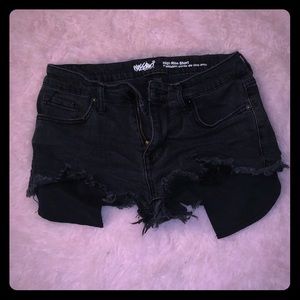 Girls black cut off shorts